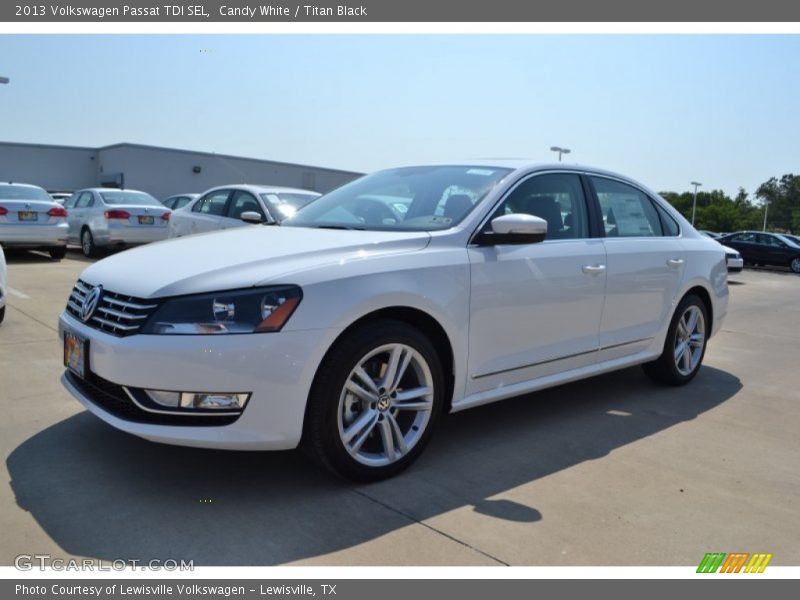 Candy White / Titan Black 2013 Volkswagen Passat TDI SEL