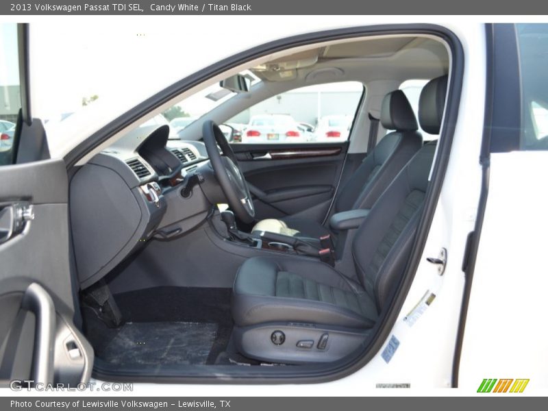 Candy White / Titan Black 2013 Volkswagen Passat TDI SEL