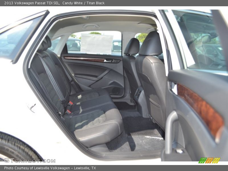 Candy White / Titan Black 2013 Volkswagen Passat TDI SEL