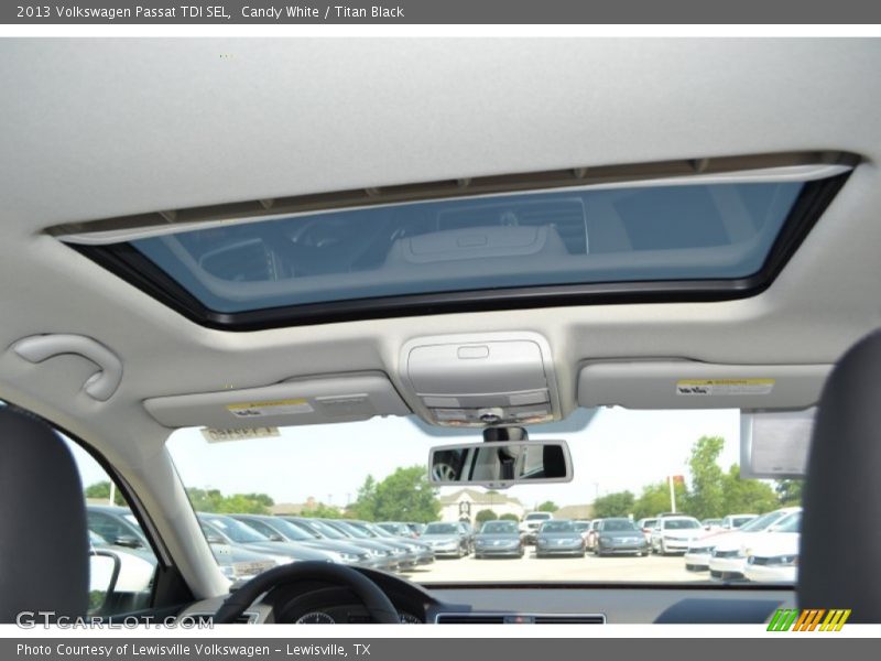 Candy White / Titan Black 2013 Volkswagen Passat TDI SEL