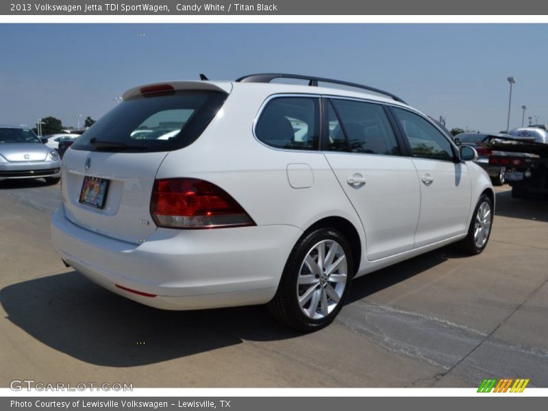 Candy White / Titan Black 2013 Volkswagen Jetta TDI SportWagen