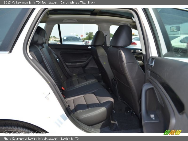 Candy White / Titan Black 2013 Volkswagen Jetta TDI SportWagen