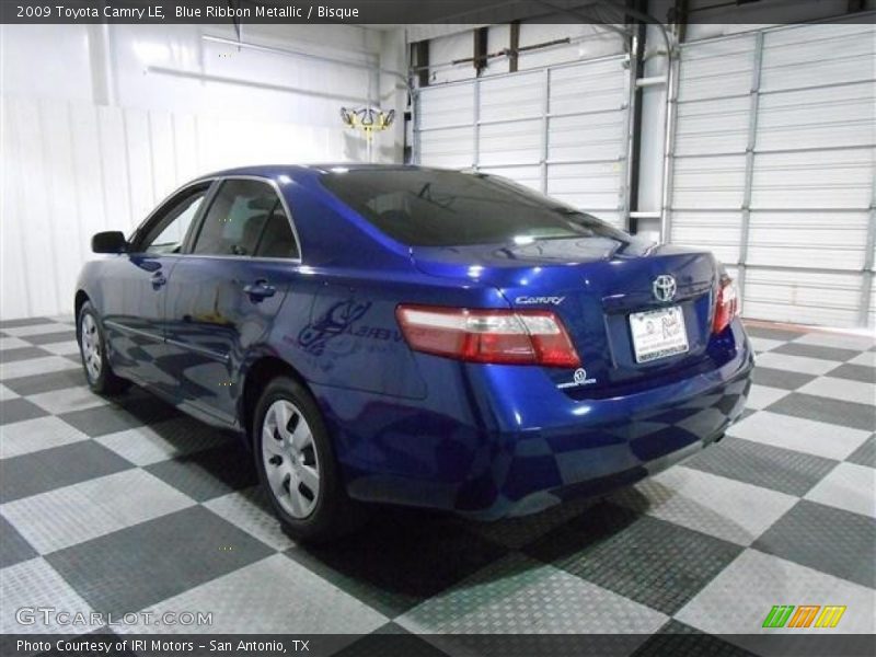 Blue Ribbon Metallic / Bisque 2009 Toyota Camry LE