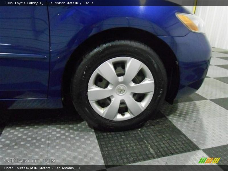 Blue Ribbon Metallic / Bisque 2009 Toyota Camry LE