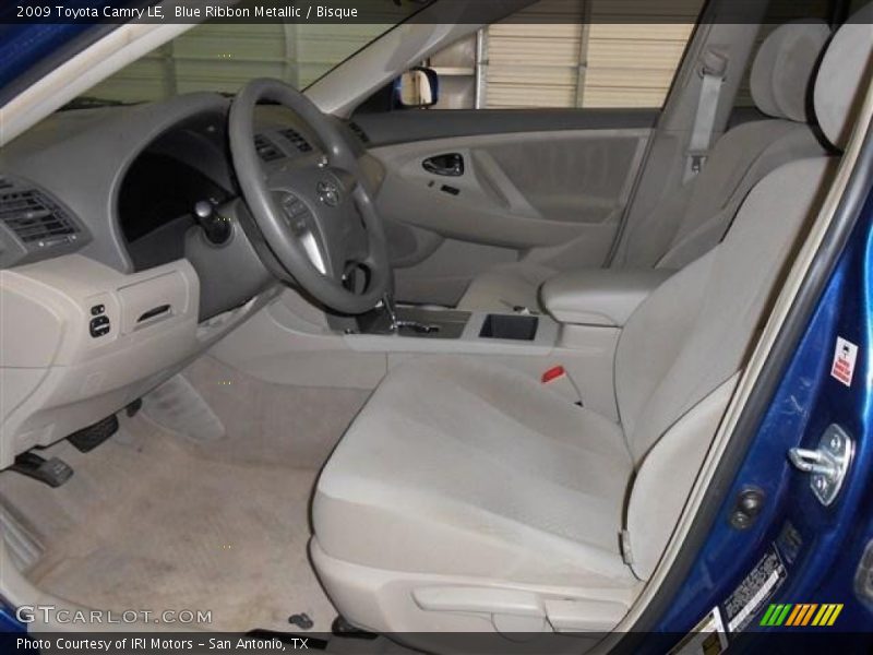 Blue Ribbon Metallic / Bisque 2009 Toyota Camry LE