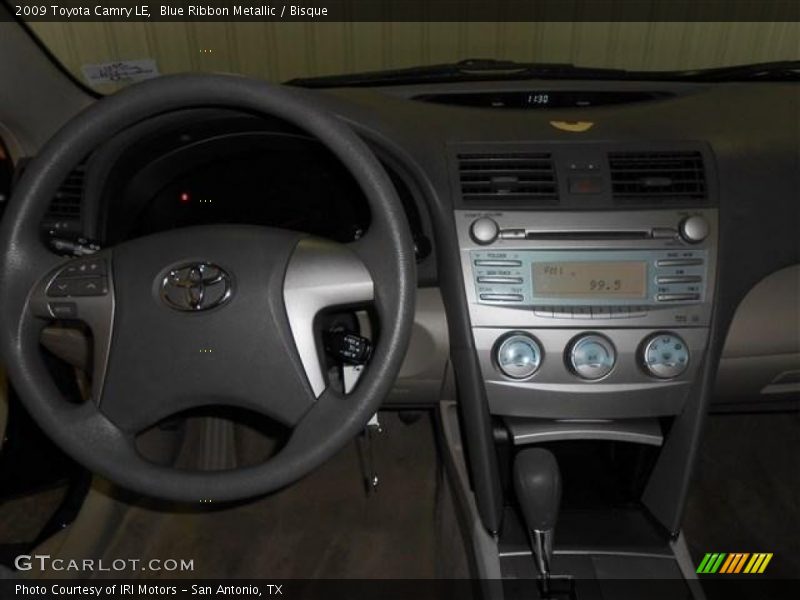 Blue Ribbon Metallic / Bisque 2009 Toyota Camry LE