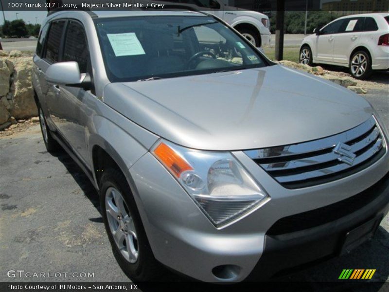 Majestic Silver Metallic / Grey 2007 Suzuki XL7 Luxury