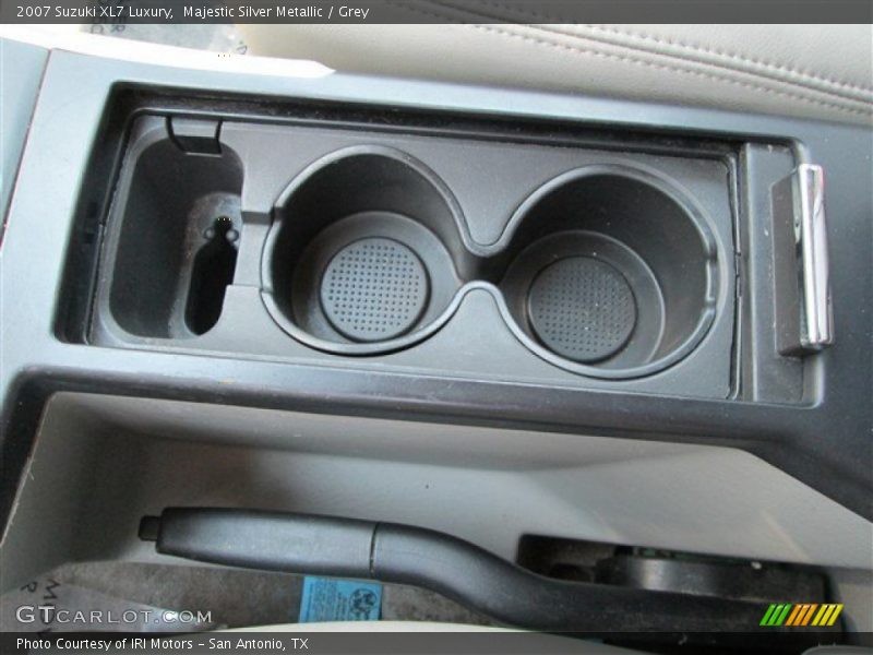 Majestic Silver Metallic / Grey 2007 Suzuki XL7 Luxury