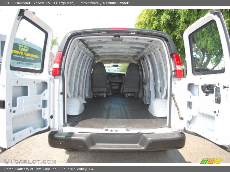  2012 Express 2500 Cargo Van Trunk