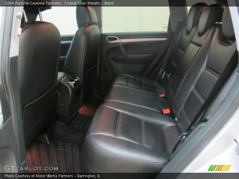 Crystal Silver Metallic / Black 2004 Porsche Cayenne Tiptronic