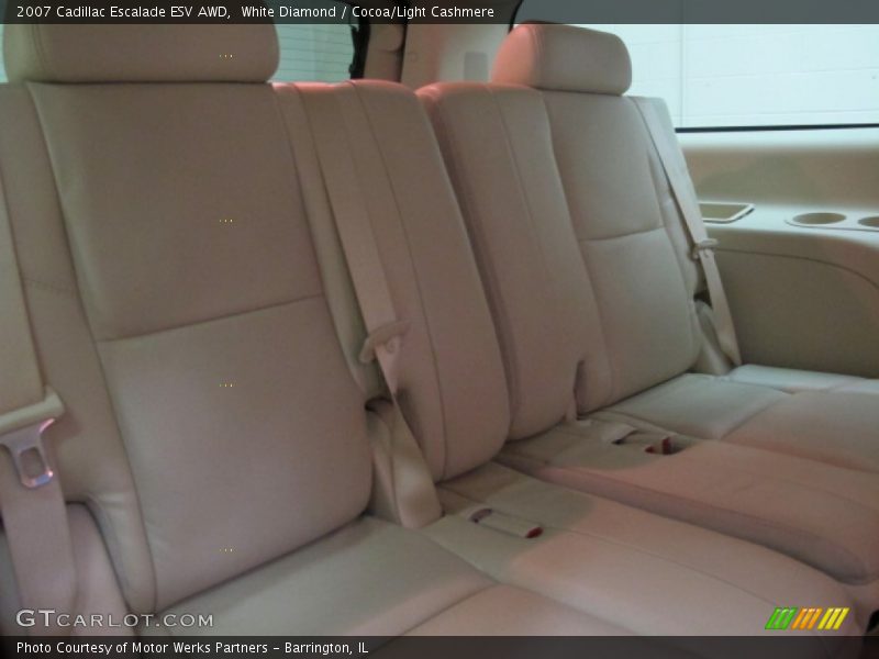 White Diamond / Cocoa/Light Cashmere 2007 Cadillac Escalade ESV AWD