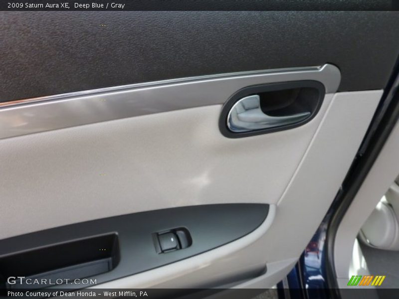 Deep Blue / Gray 2009 Saturn Aura XE