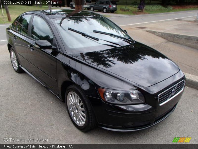 Black / Off Black 2006 Volvo S40 T5