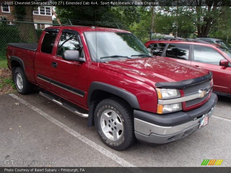 Sport Red Metallic / Dark Charcoal 2005 Chevrolet Silverado 1500 Z71 Extended Cab 4x4