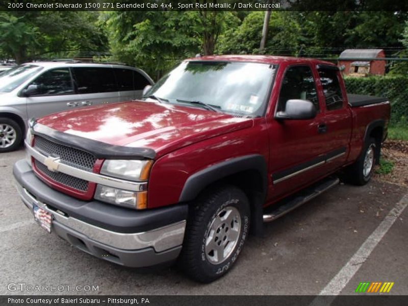 Sport Red Metallic / Dark Charcoal 2005 Chevrolet Silverado 1500 Z71 Extended Cab 4x4