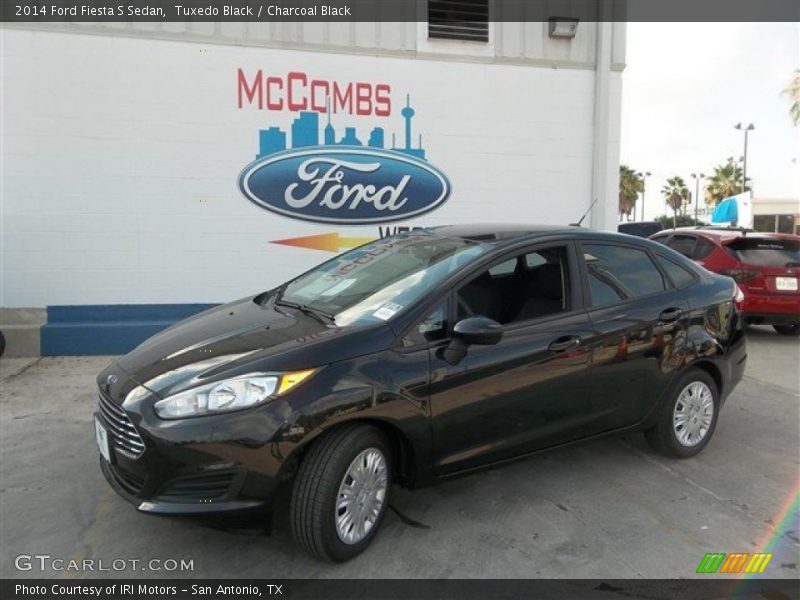 Tuxedo Black / Charcoal Black 2014 Ford Fiesta S Sedan