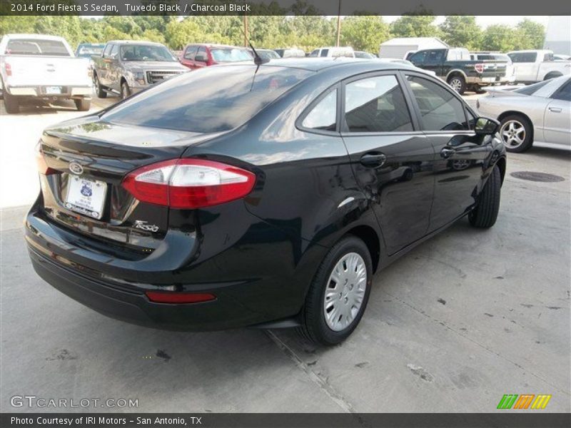 Tuxedo Black / Charcoal Black 2014 Ford Fiesta S Sedan