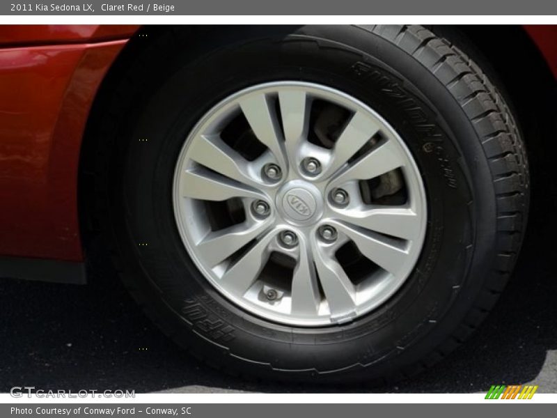 Claret Red / Beige 2011 Kia Sedona LX