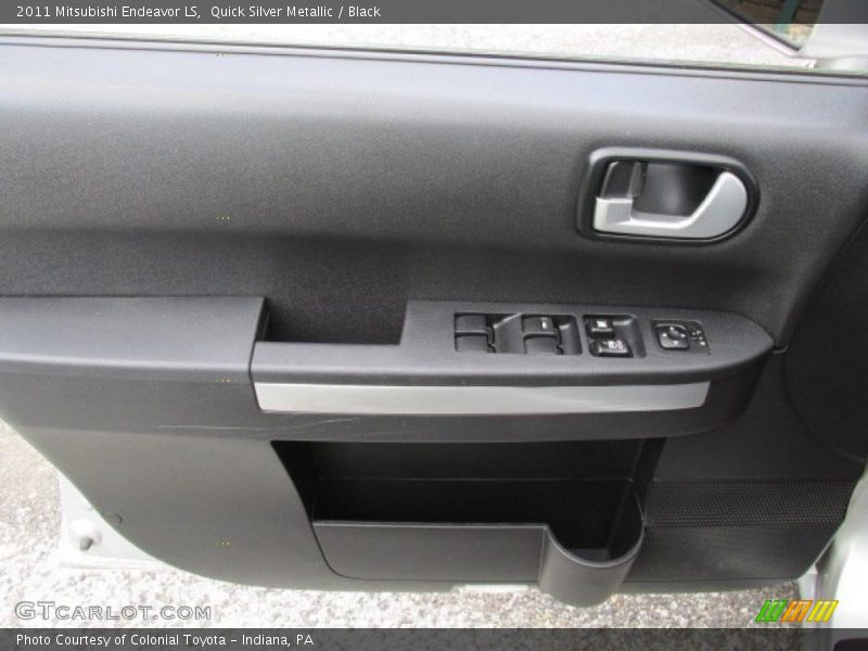 Quick Silver Metallic / Black 2011 Mitsubishi Endeavor LS