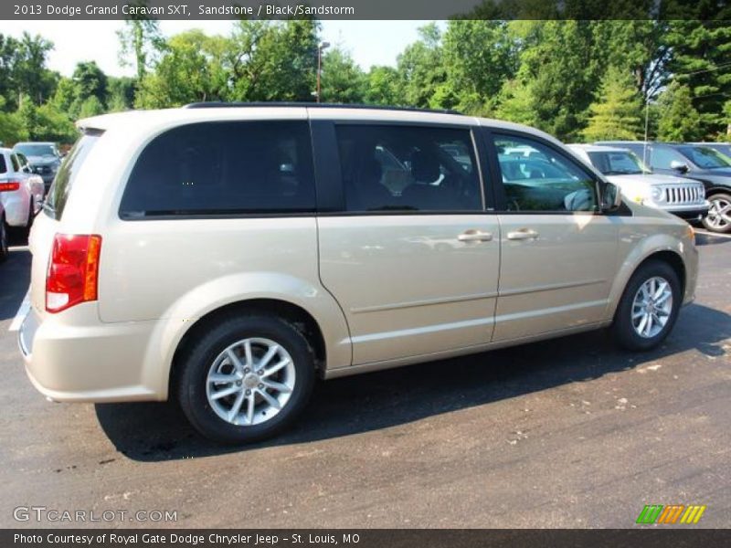 Sandstone / Black/Sandstorm 2013 Dodge Grand Caravan SXT