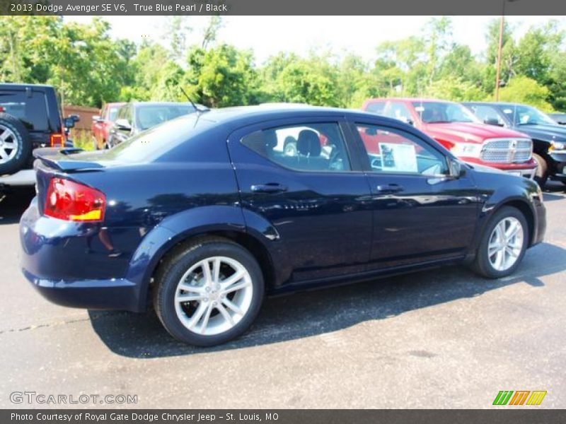 True Blue Pearl / Black 2013 Dodge Avenger SE V6