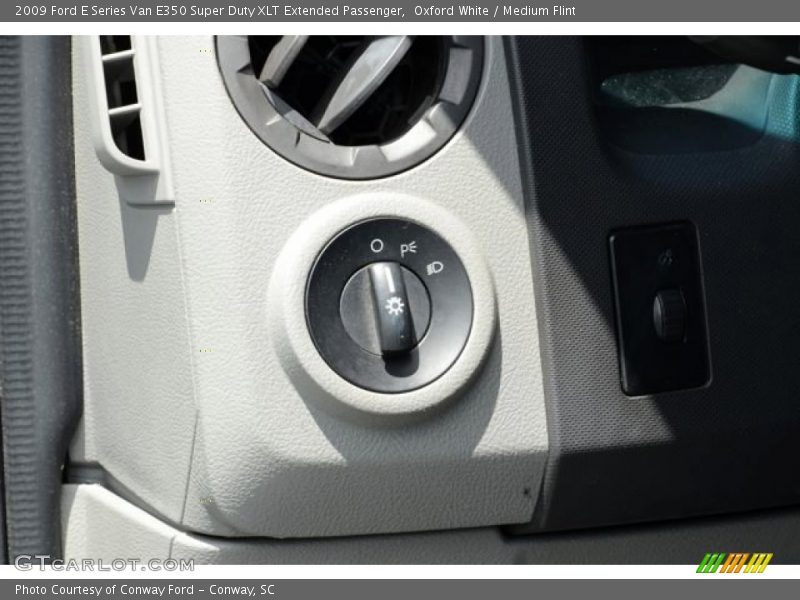 Oxford White / Medium Flint 2009 Ford E Series Van E350 Super Duty XLT Extended Passenger