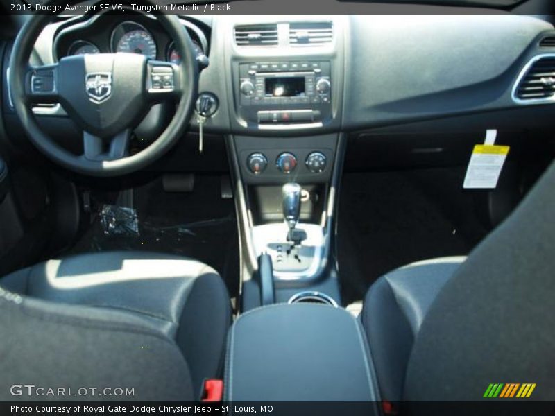 Tungsten Metallic / Black 2013 Dodge Avenger SE V6