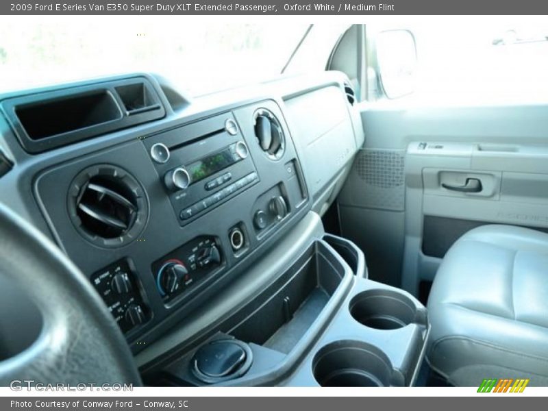 Oxford White / Medium Flint 2009 Ford E Series Van E350 Super Duty XLT Extended Passenger