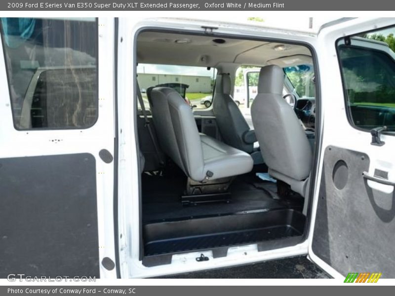 Oxford White / Medium Flint 2009 Ford E Series Van E350 Super Duty XLT Extended Passenger