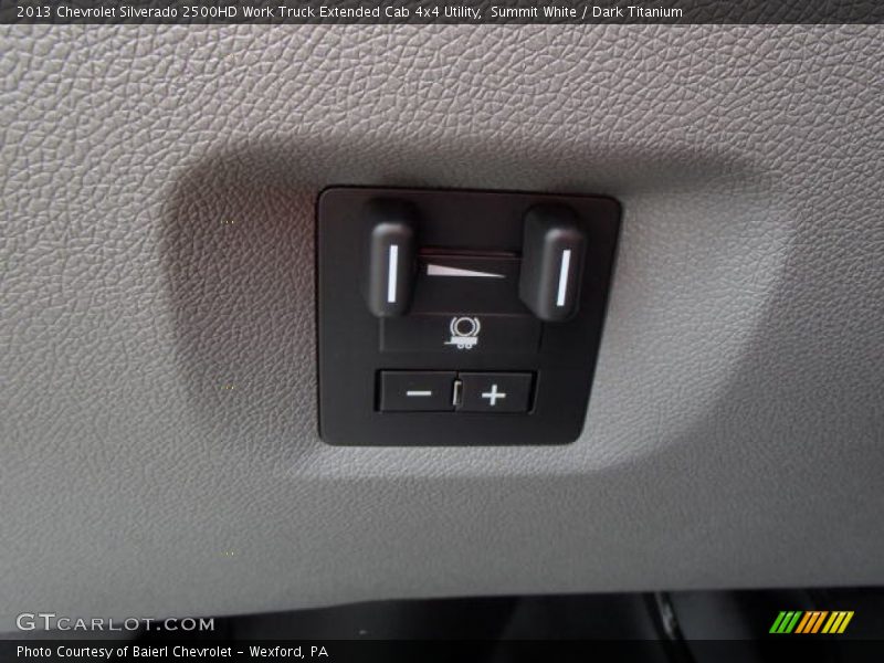 Summit White / Dark Titanium 2013 Chevrolet Silverado 2500HD Work Truck Extended Cab 4x4 Utility