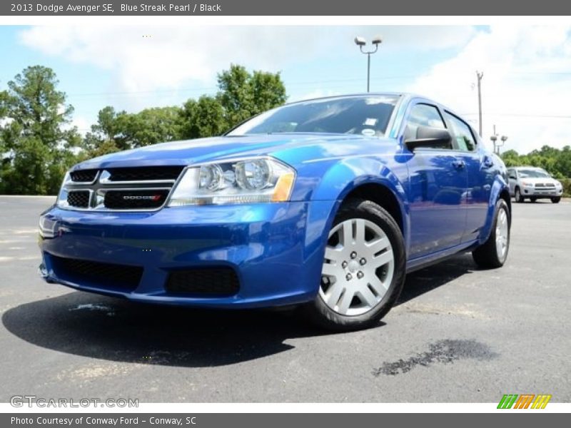 Blue Streak Pearl / Black 2013 Dodge Avenger SE