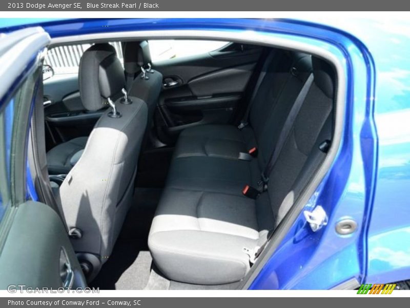 Blue Streak Pearl / Black 2013 Dodge Avenger SE