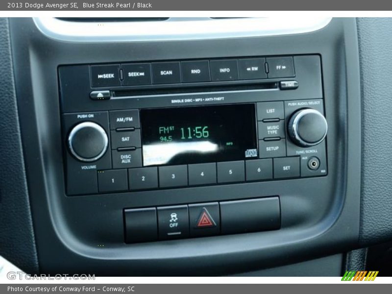 Blue Streak Pearl / Black 2013 Dodge Avenger SE