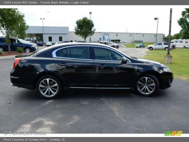 Tuxedo Black Metallic / Light Camel 2009 Lincoln MKS Sedan