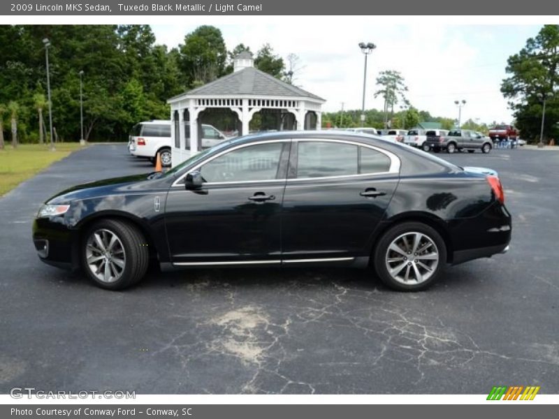Tuxedo Black Metallic / Light Camel 2009 Lincoln MKS Sedan