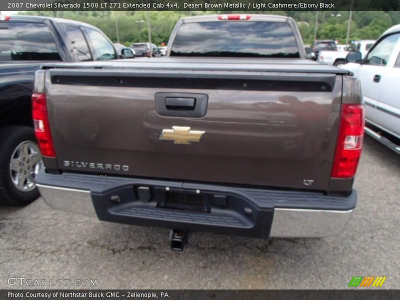 Desert Brown Metallic / Light Cashmere/Ebony Black 2007 Chevrolet Silverado 1500 LT Z71 Extended Cab 4x4