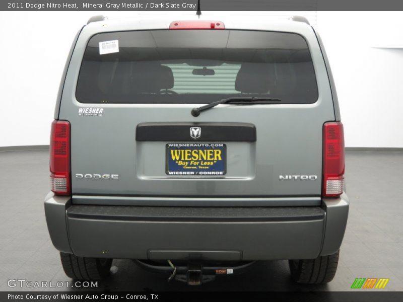 Mineral Gray Metallic / Dark Slate Gray 2011 Dodge Nitro Heat
