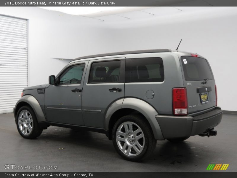 Mineral Gray Metallic / Dark Slate Gray 2011 Dodge Nitro Heat