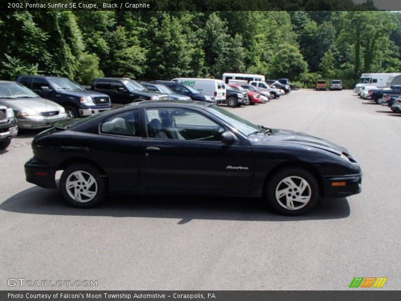 Black / Graphite 2002 Pontiac Sunfire SE Coupe