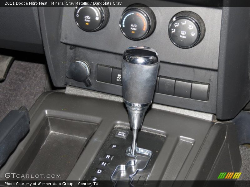 Mineral Gray Metallic / Dark Slate Gray 2011 Dodge Nitro Heat