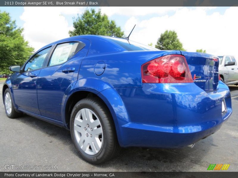 Blue Streak Pearl / Black 2013 Dodge Avenger SE V6