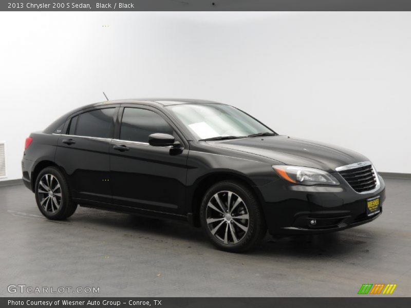 Black / Black 2013 Chrysler 200 S Sedan