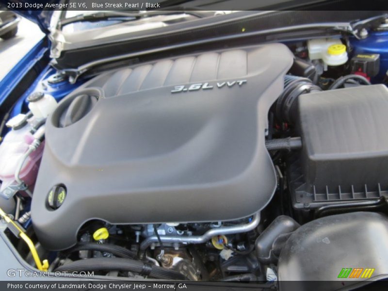 Blue Streak Pearl / Black 2013 Dodge Avenger SE V6
