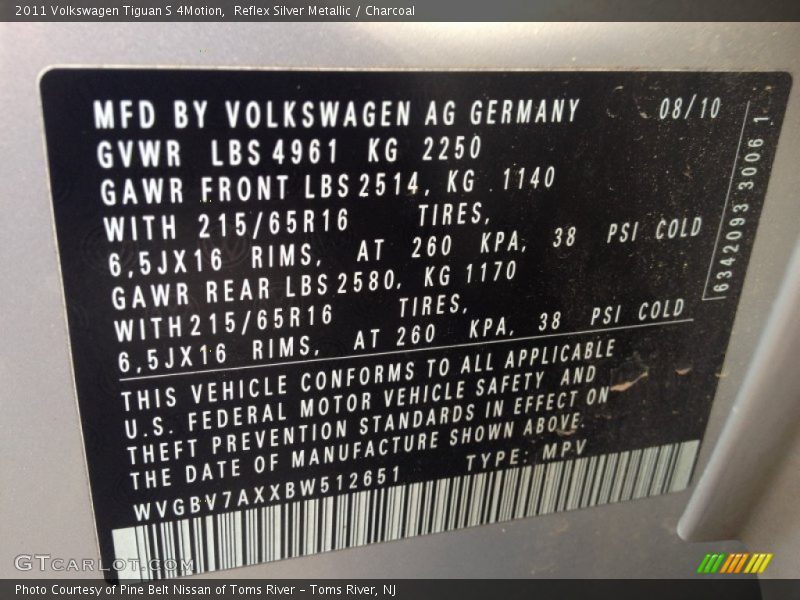 Reflex Silver Metallic / Charcoal 2011 Volkswagen Tiguan S 4Motion