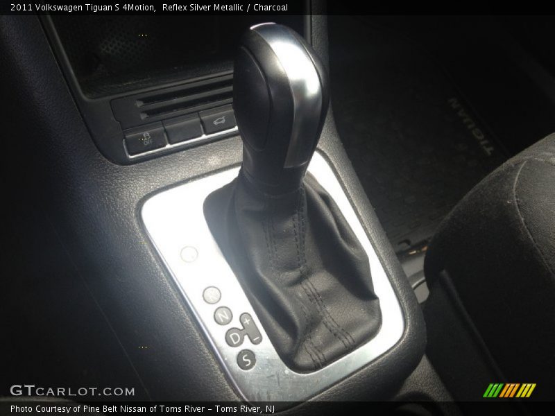 Reflex Silver Metallic / Charcoal 2011 Volkswagen Tiguan S 4Motion