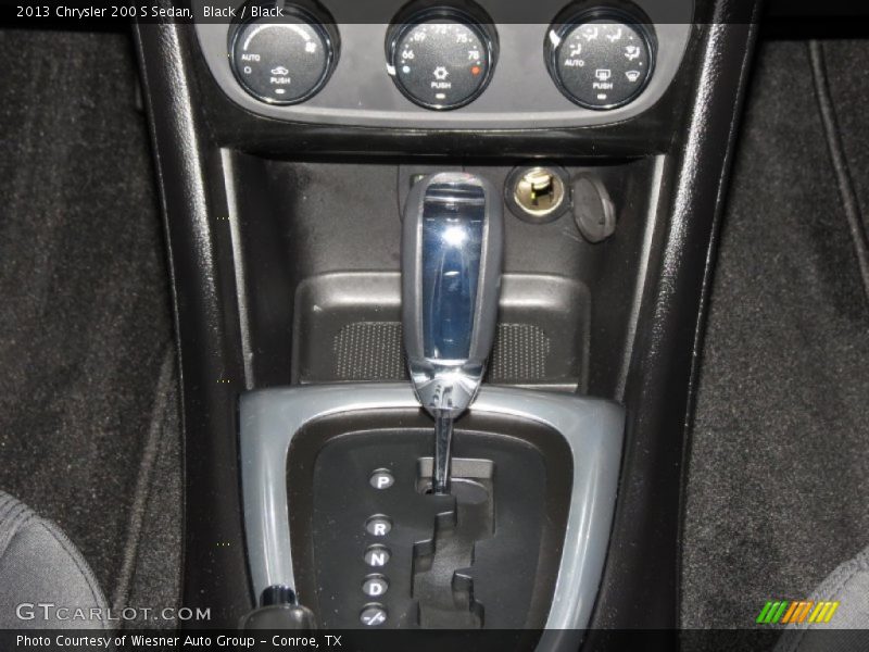 Black / Black 2013 Chrysler 200 S Sedan