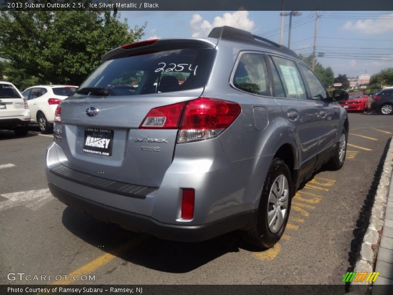 Ice Silver Metallic / Black 2013 Subaru Outback 2.5i