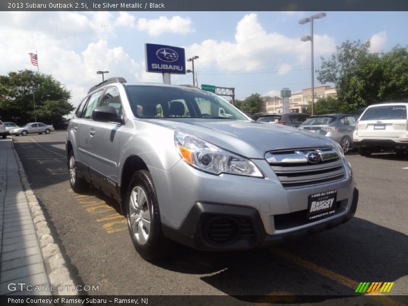 Ice Silver Metallic / Black 2013 Subaru Outback 2.5i