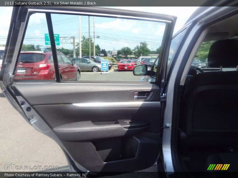 Ice Silver Metallic / Black 2013 Subaru Outback 2.5i