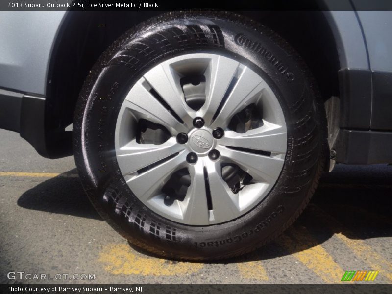 Ice Silver Metallic / Black 2013 Subaru Outback 2.5i